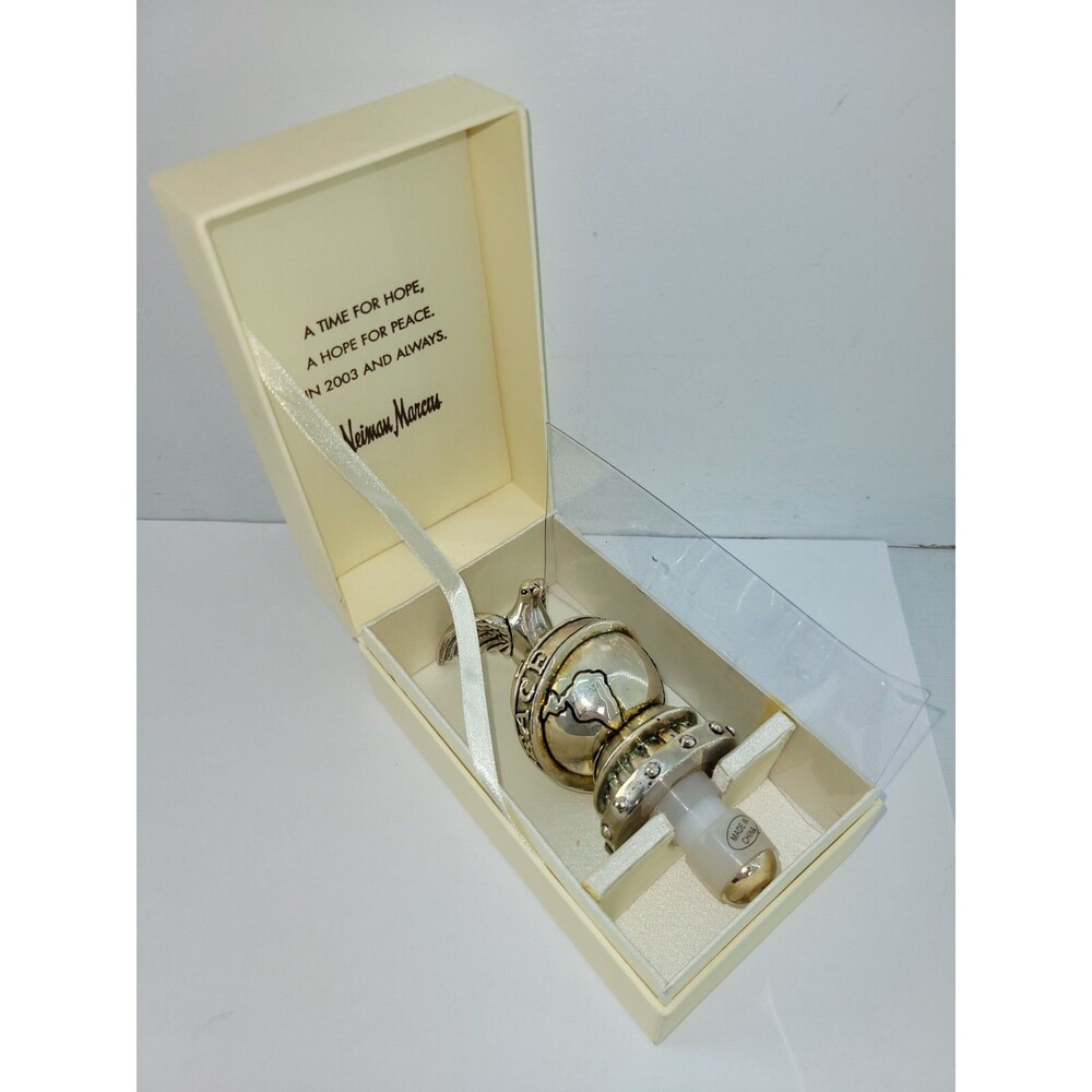 2003 Millennium Millennial Neiman Marcus Hope Peace Dove Silver Plate Wine Cork